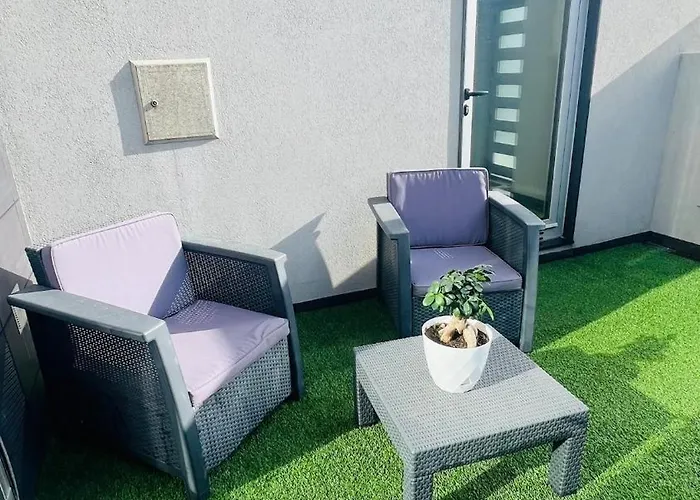 Nocashouse Porto - Portugal, Campo, Valongo *